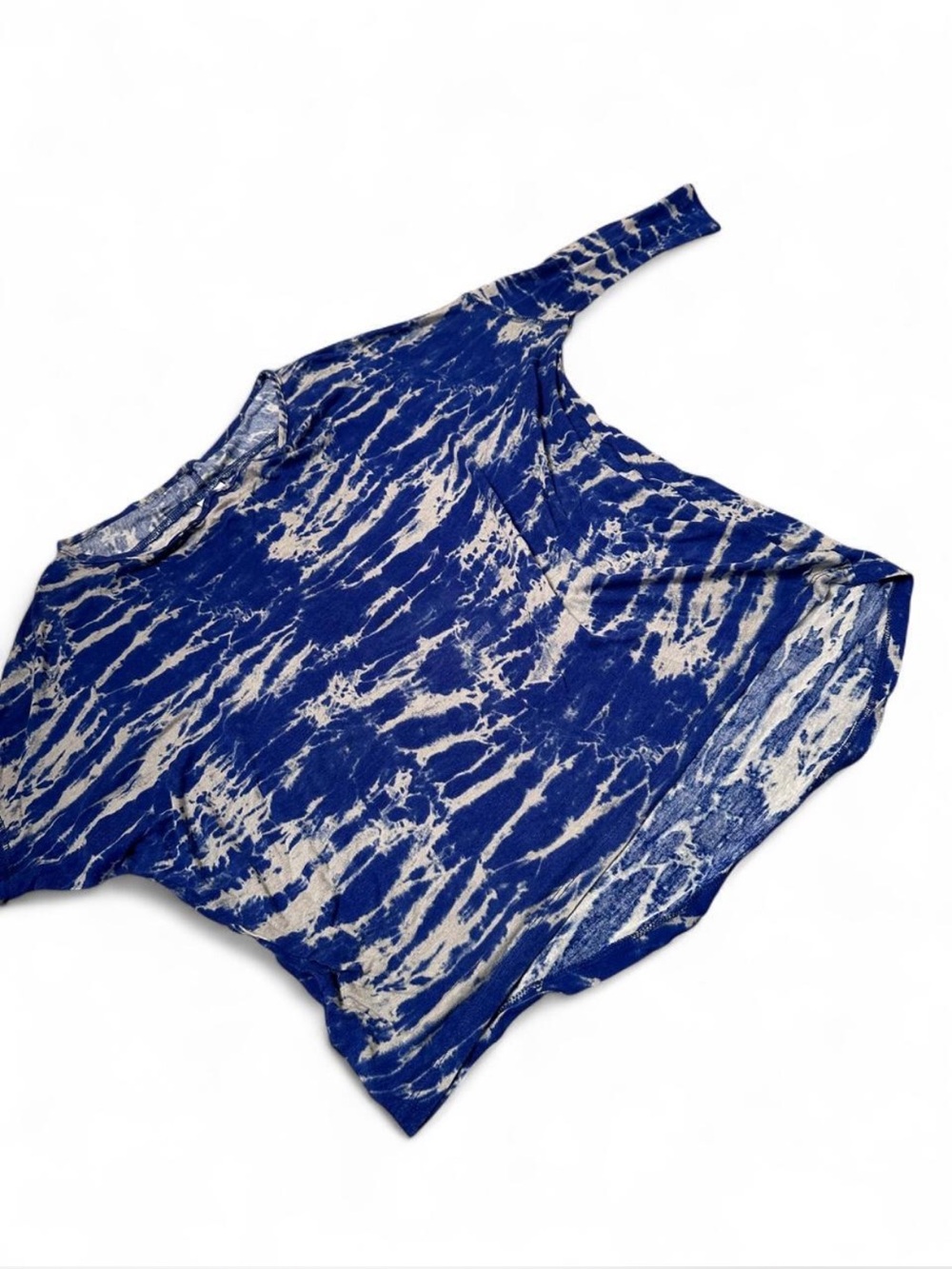 Tylie Malibu Y2k Blue and Gray Half Sleeve Boat Neck Shirt